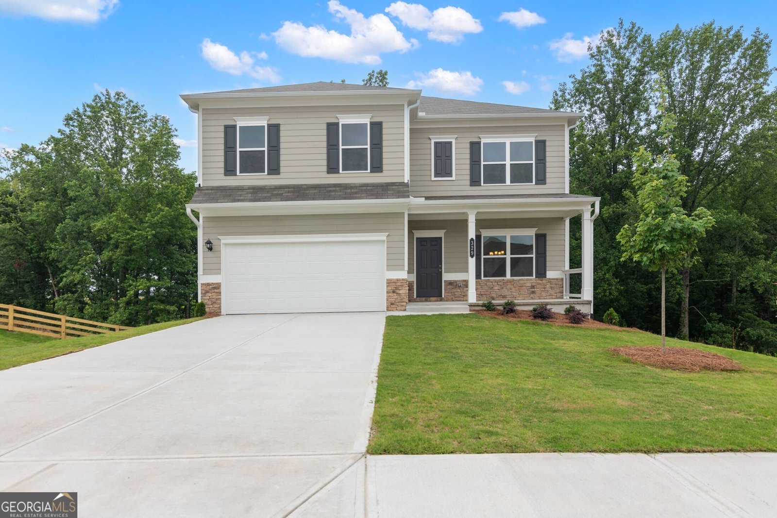 329 Roxeywood Way Winder - 1