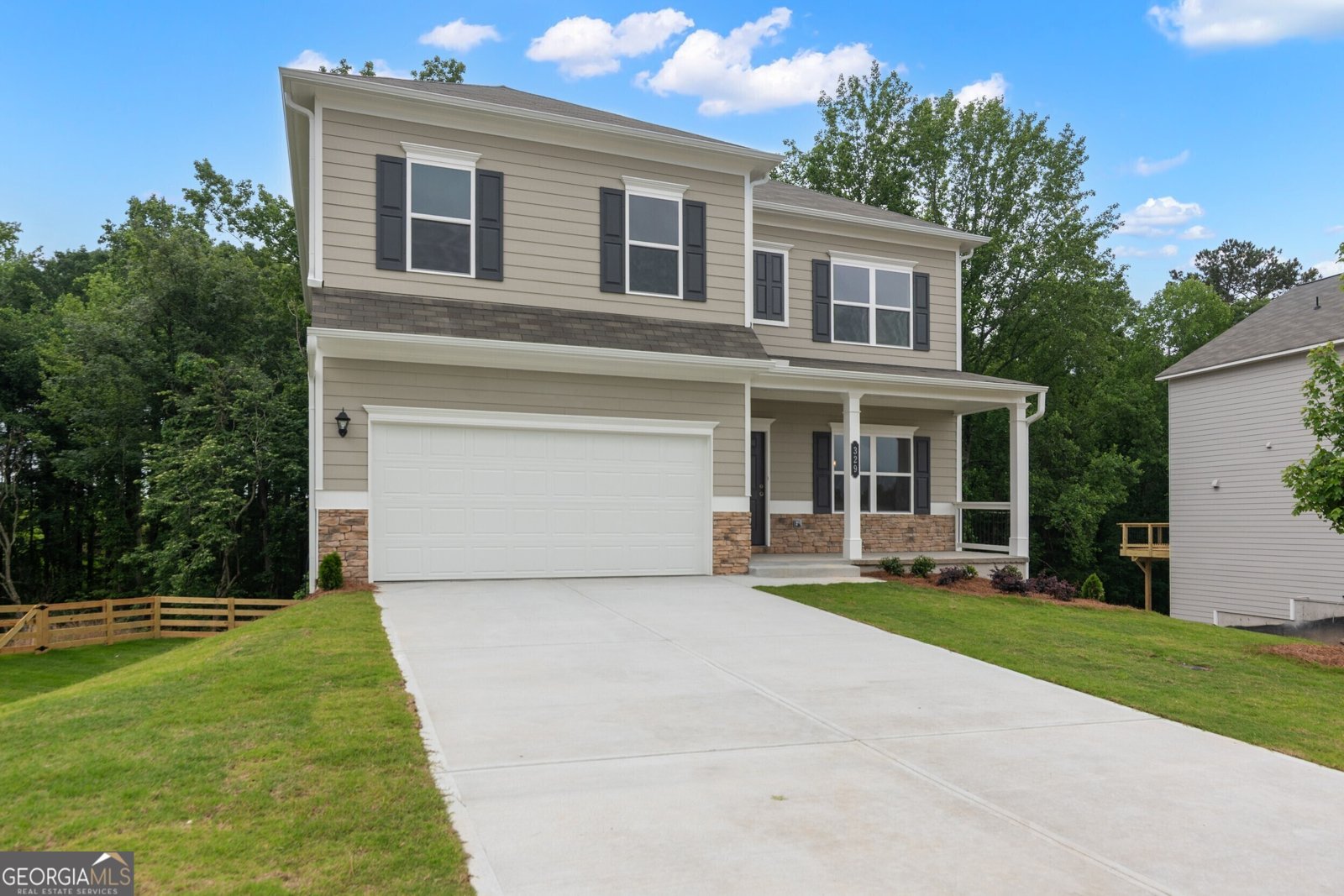 329 Roxeywood Way Winder - 2