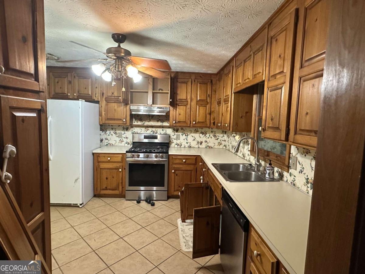 604 Apache Trail Woodstock - 22
