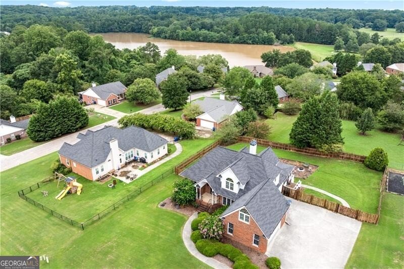 707 Overlook Drive Winder - 42