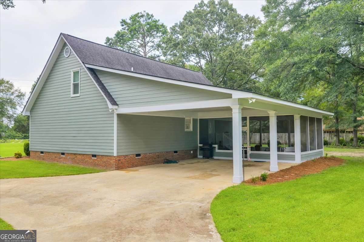 1239 Graves Springs Road Leesburg - 22