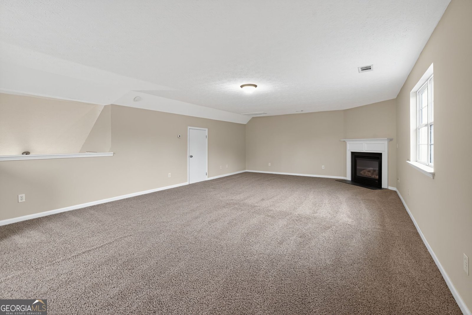 2446 Garnet Avenue Riverdale - 14