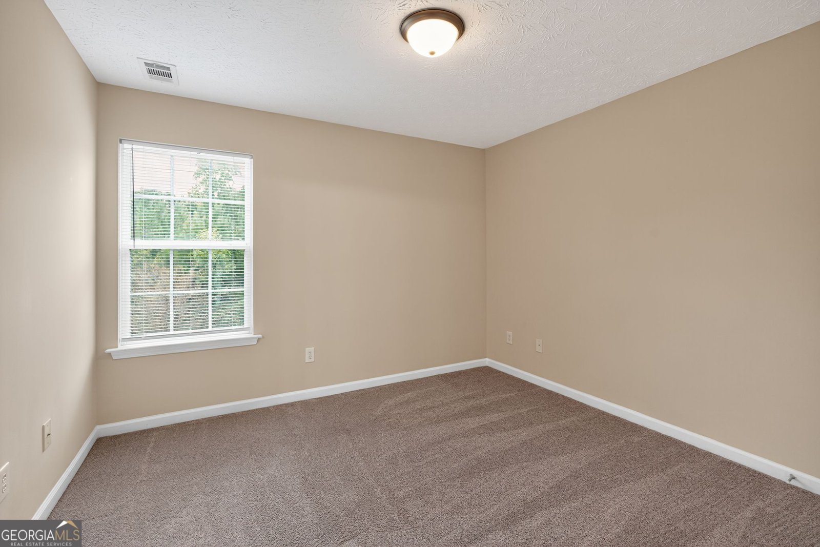 2446 Garnet Avenue Riverdale - 26