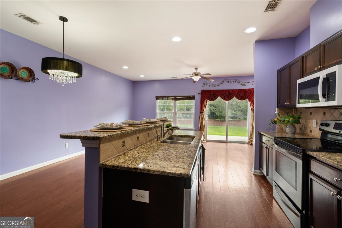 355 Cantle Drive Richmond Hill - 6