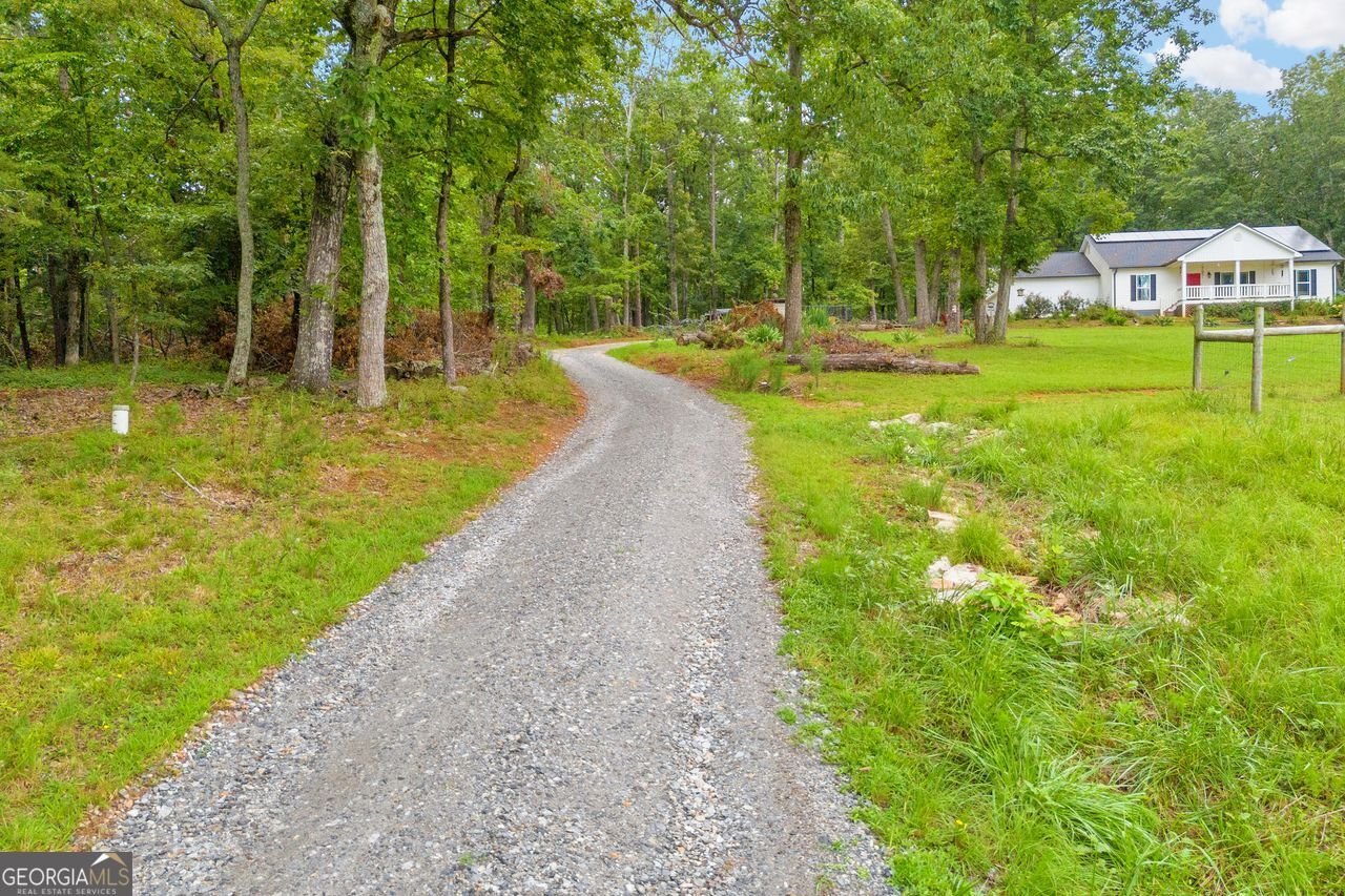 945 HANK FRY Road Clarkesville - 1
