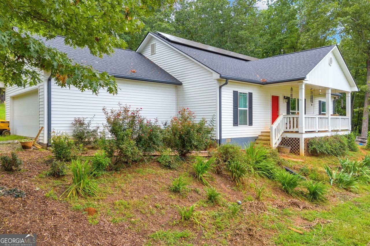 945 HANK FRY Road Clarkesville - 11