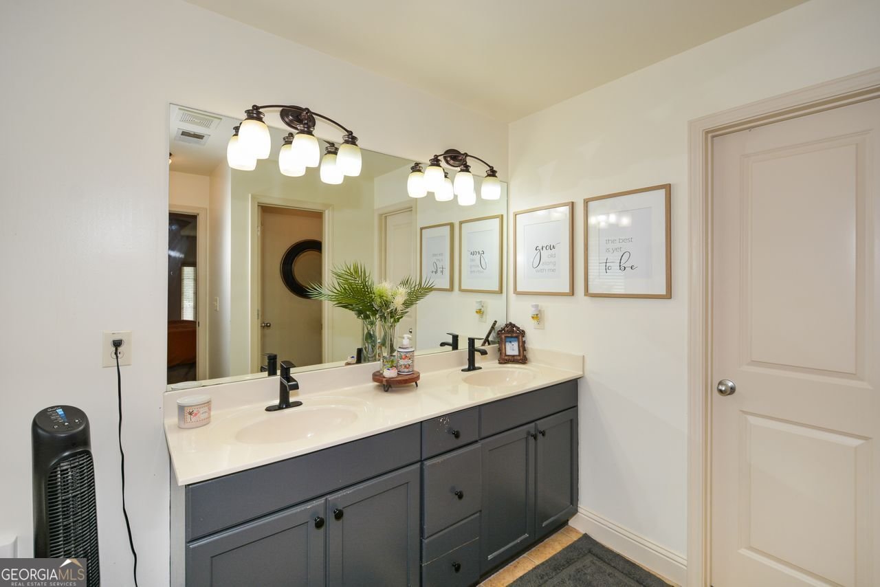 805 Cardinal Point Canton - 29
