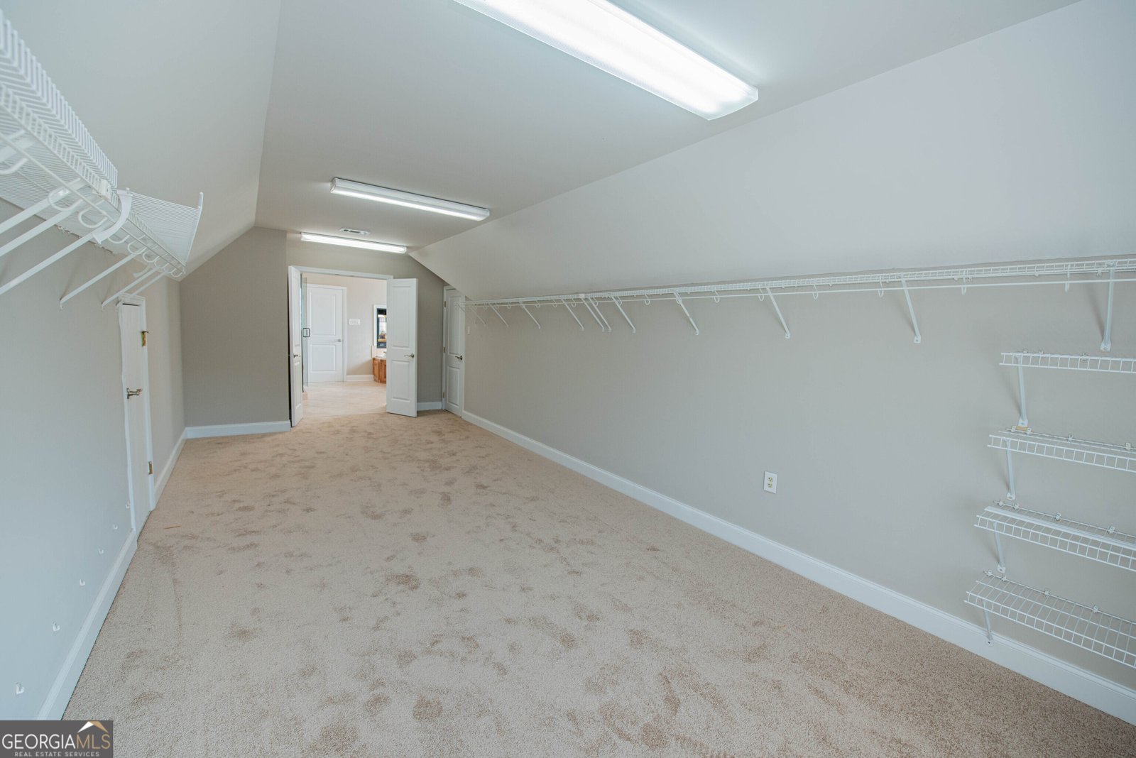 106 Bretwood Court Centerville - 27