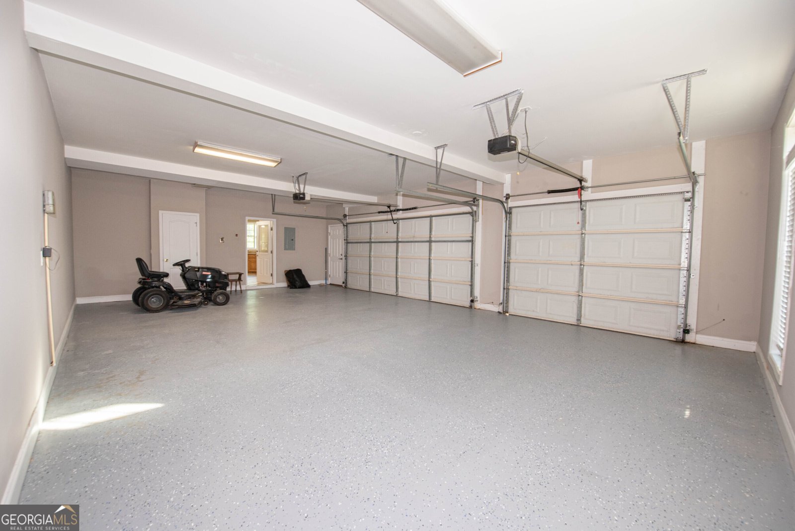 106 Bretwood Court Centerville - 37