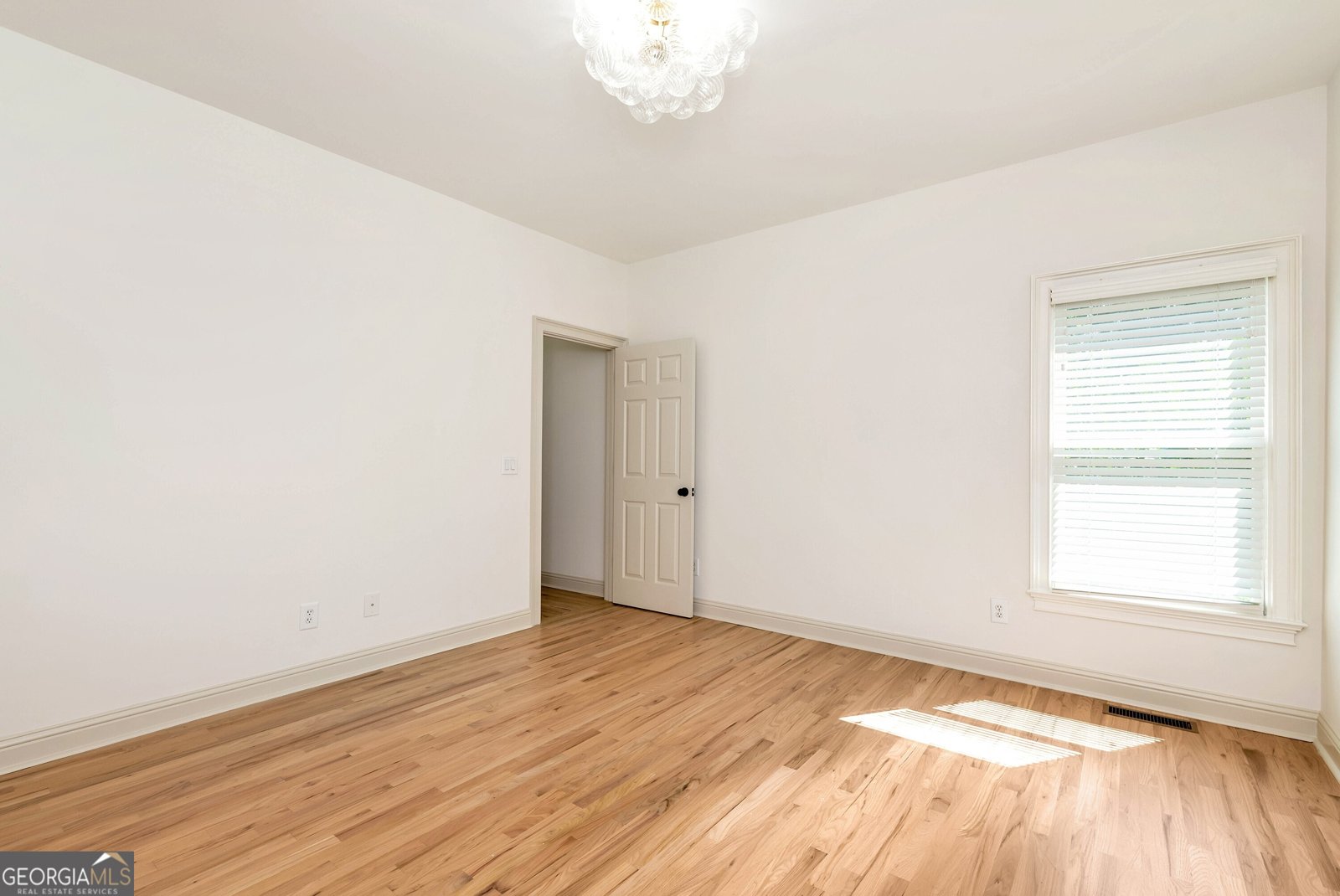 510 Millwood Court Canton - 35