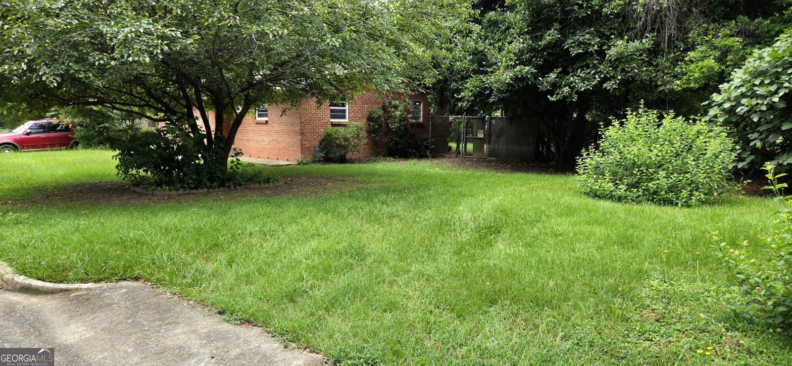 3861 Desoto Drive Macon - 3