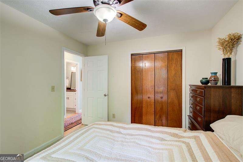 8531 Lake Drive Snellville - 17