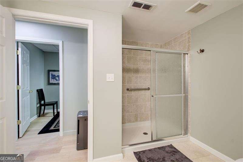 8531 Lake Drive Snellville - 20