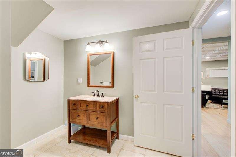 8531 Lake Drive Snellville - 21