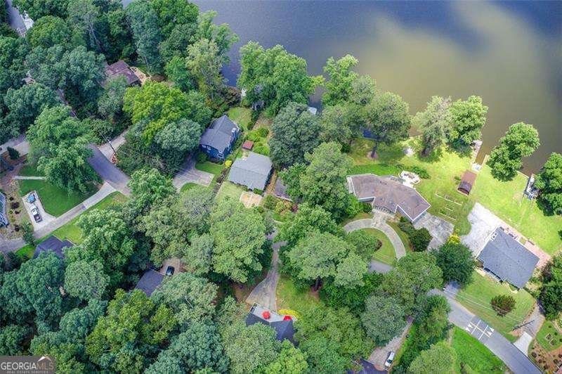 8531 Lake Drive Snellville - 36
