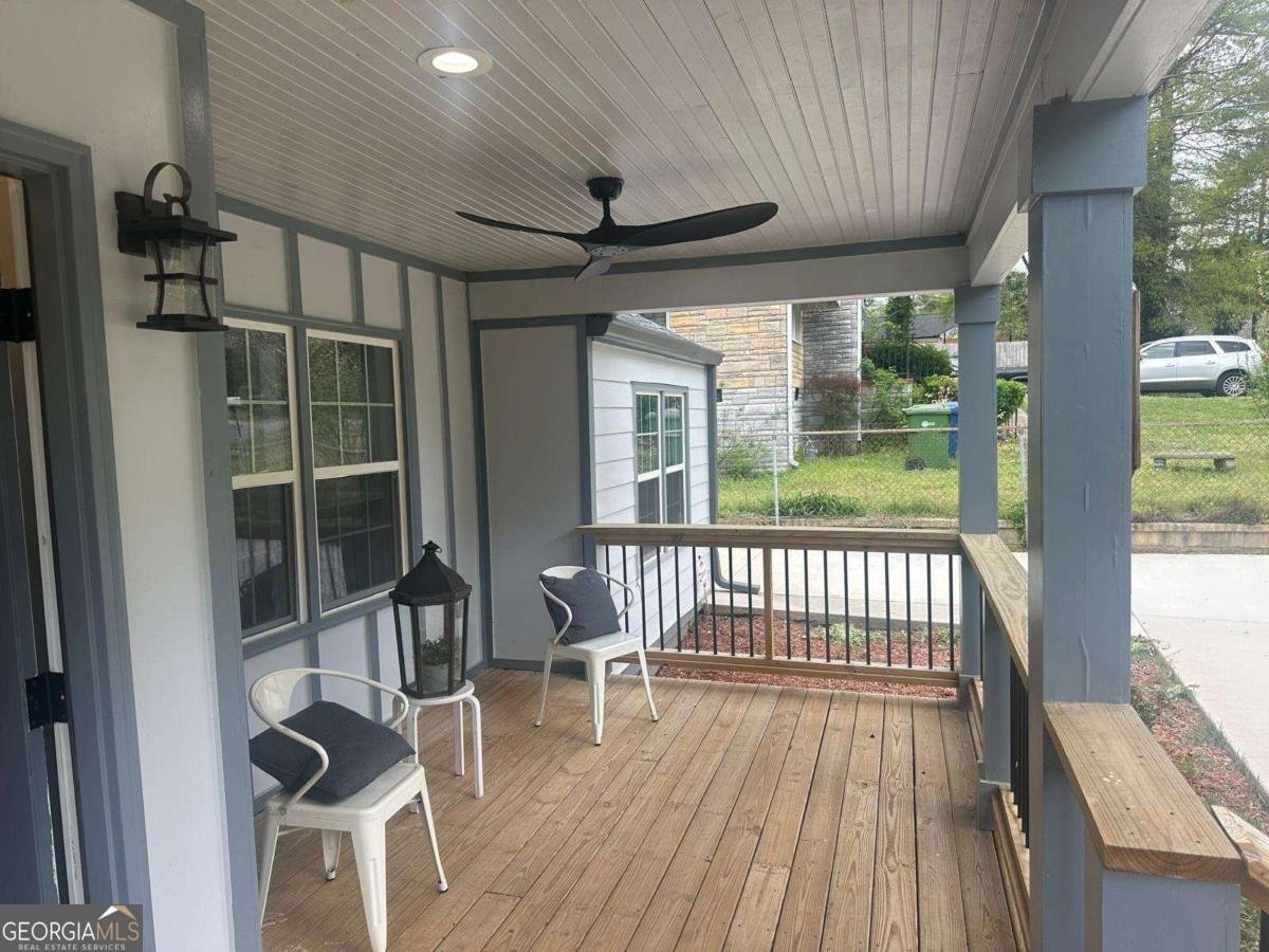 1841 Bayberry Drive Atlanta - 77
