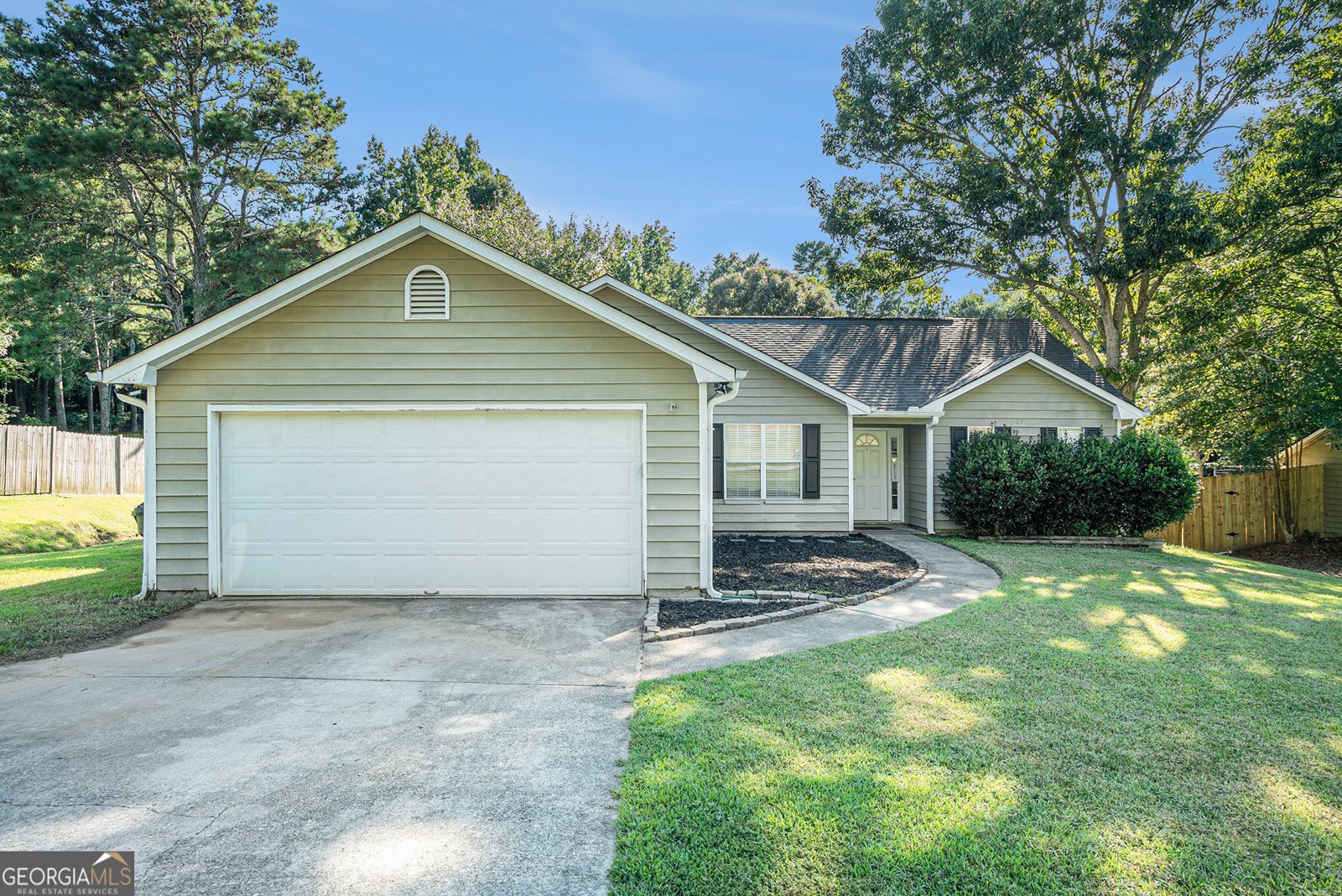 1090 Park Street Loganville - 1
