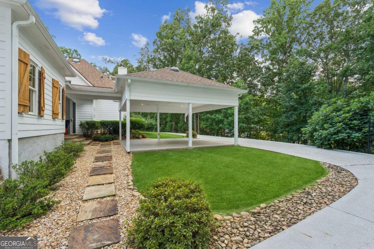 151 Abbey Hill Road Suwanee - 54