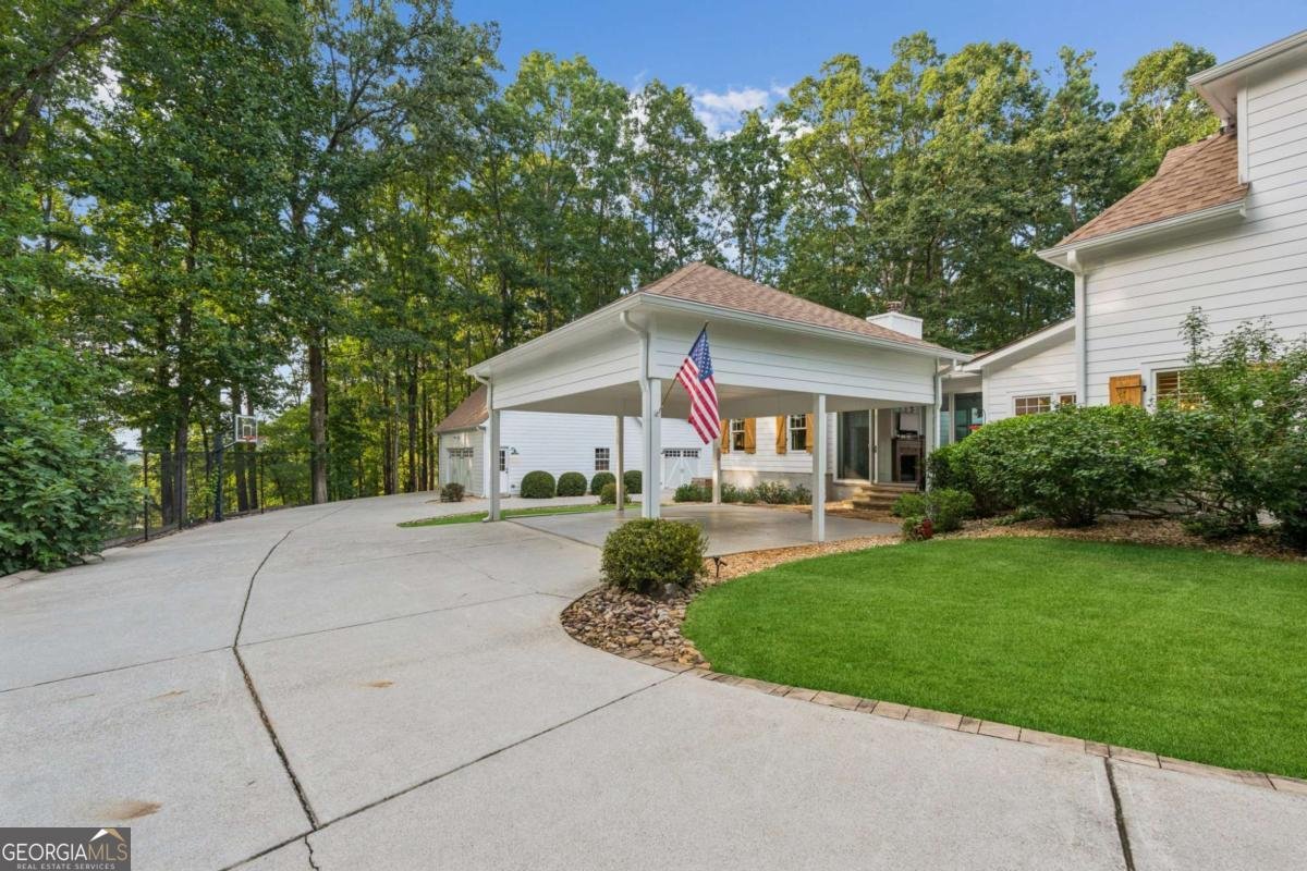 151 Abbey Hill Road Suwanee - 55