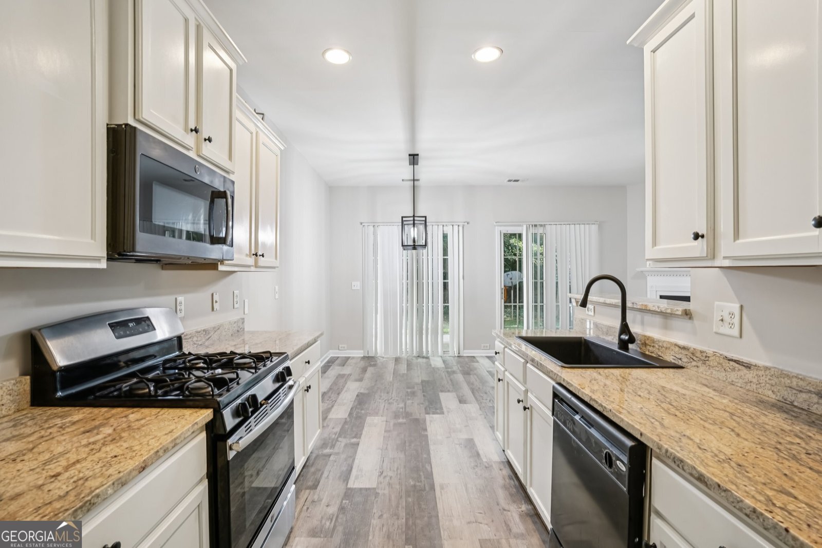 3678 Utoy Drive Atlanta - 8