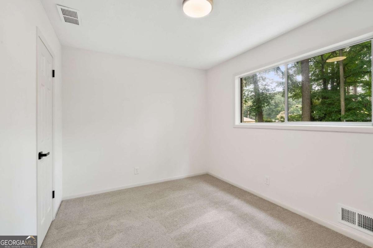 3844 Lake Drive Smyrna - 25