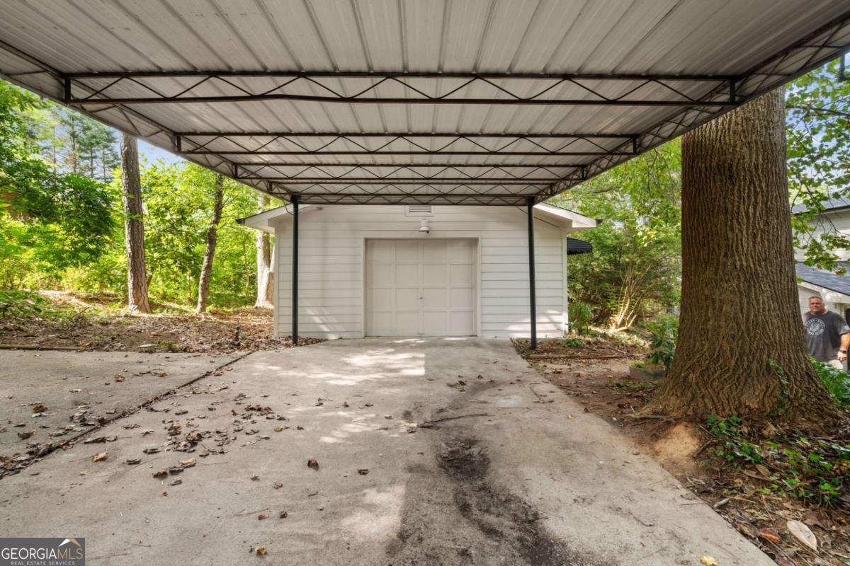 3844 Lake Drive Smyrna - 29