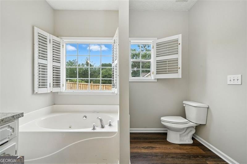 605 Spring Canton - 17