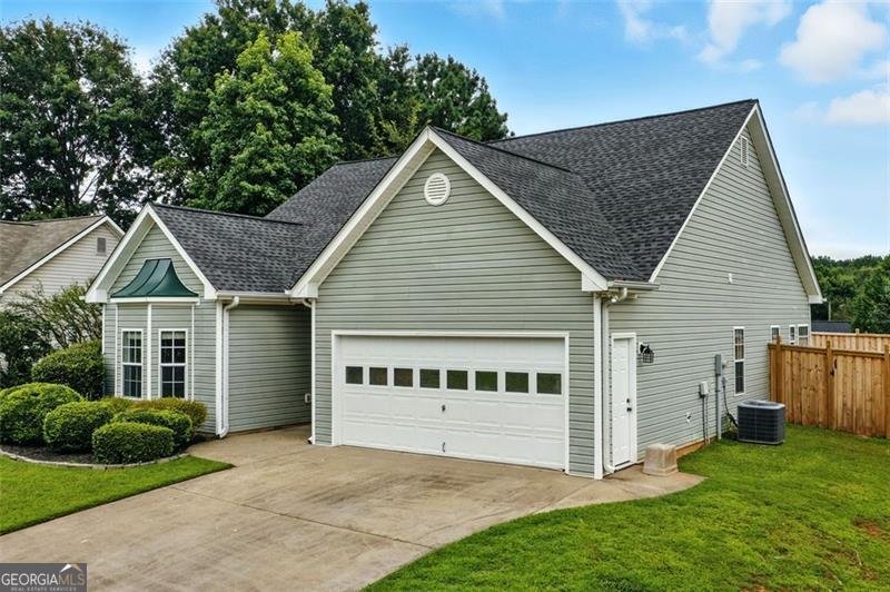 605 Spring Canton - 24