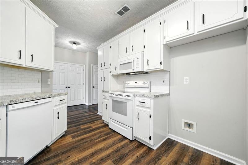 605 Spring Canton - 7