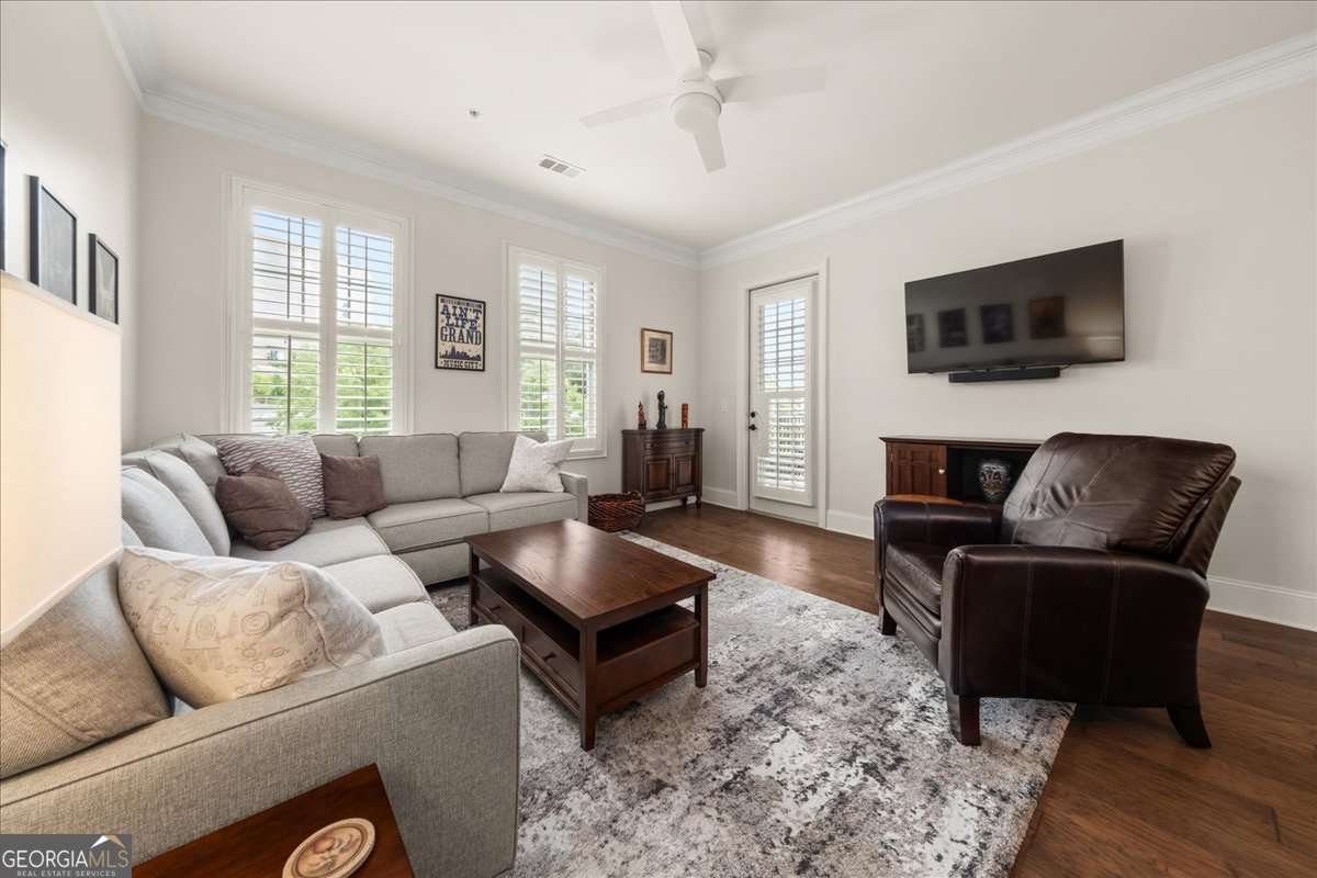 3621 Vinings Slope Atlanta - 3