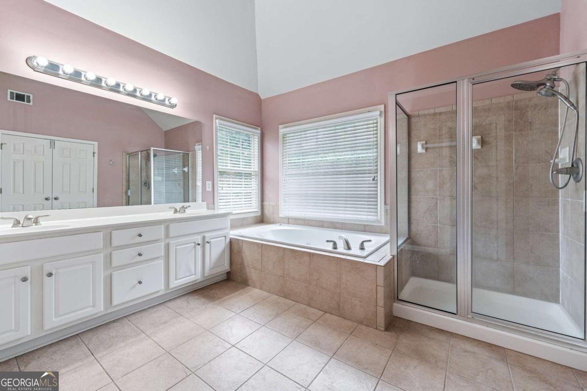 1662 Blue Heron Court Lawrenceville - 32