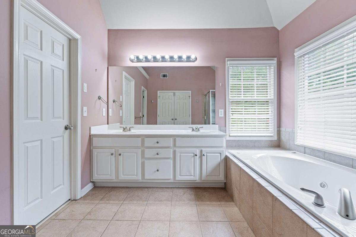 1662 Blue Heron Court Lawrenceville - 33