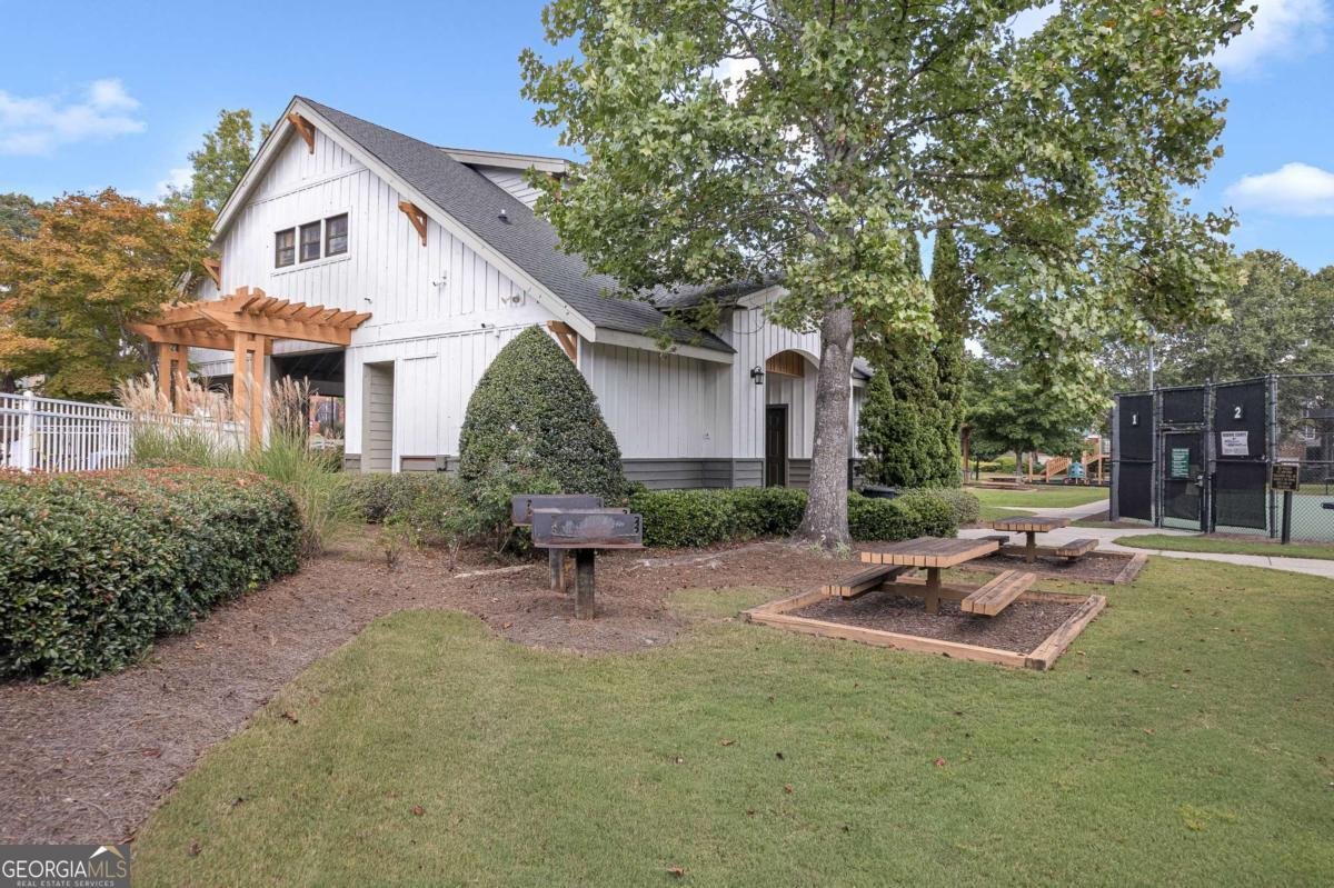 1662 Blue Heron Court Lawrenceville - 66