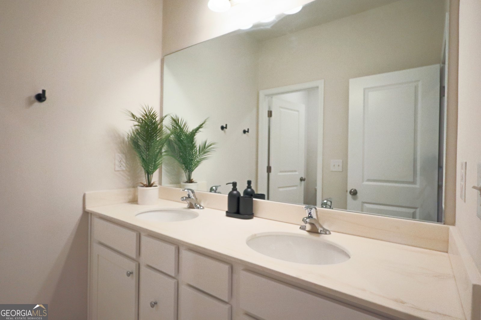 688 Saffron Boulevard Lawrenceville - 29