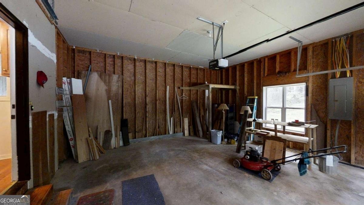470 Clara Drive Whitesburg - 41