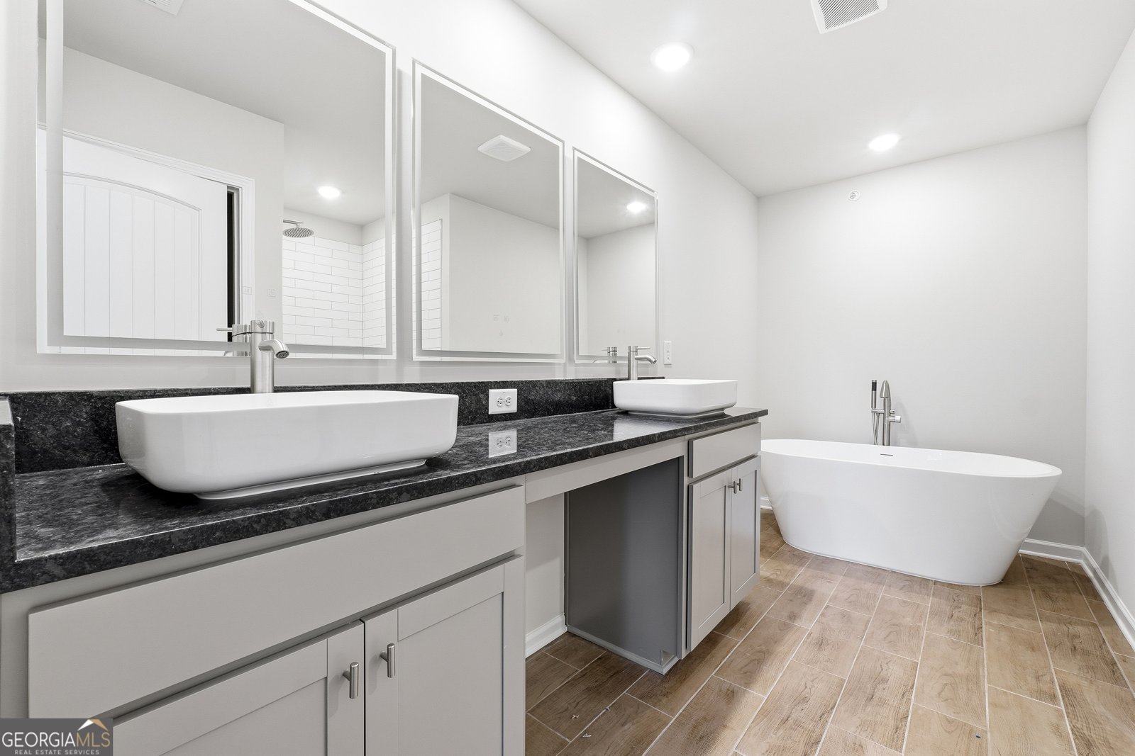 8371 Columbia Court Palmetto - 16