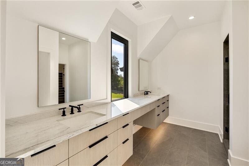 12690 Ebenezer Pond Court Milton - 46