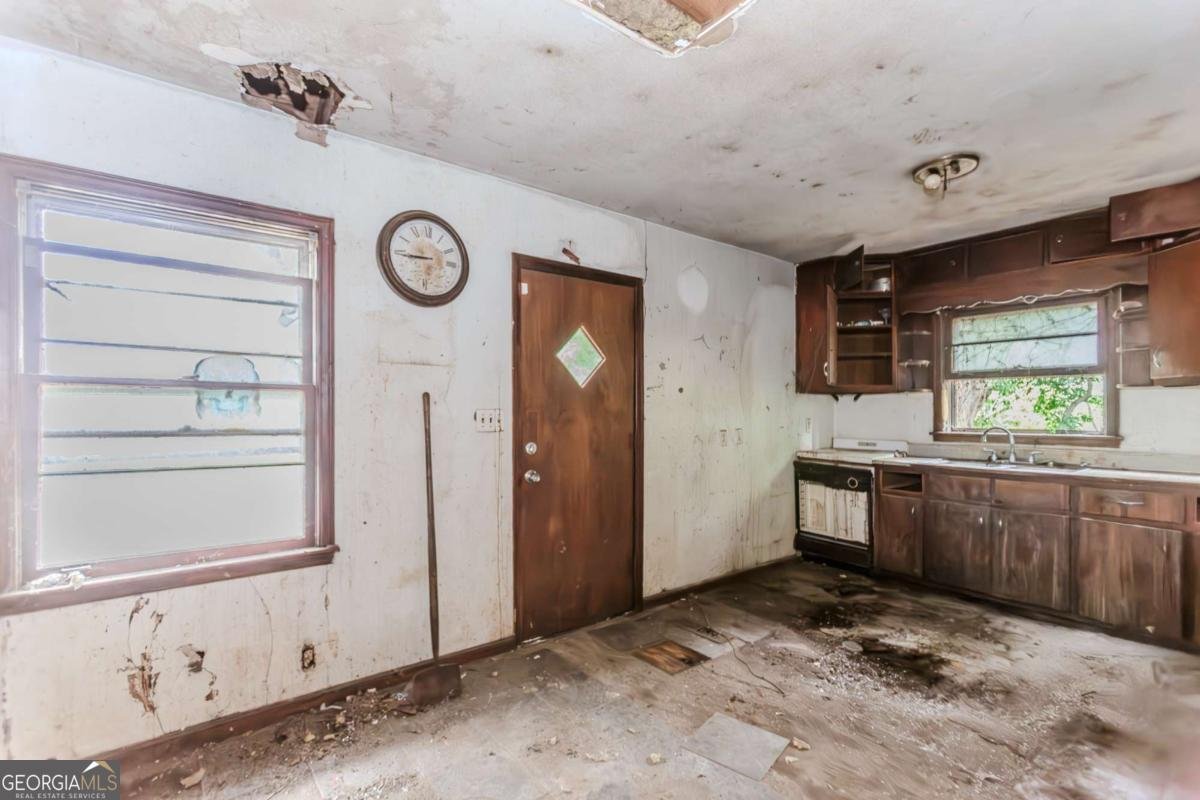 4376 Old Jonesboro Road Forest Park - 5
