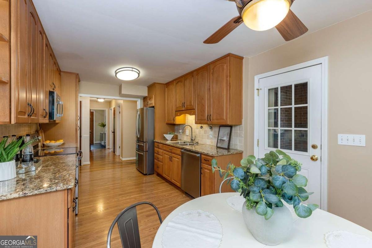 2211 Brendon Drive Dunwoody - 6