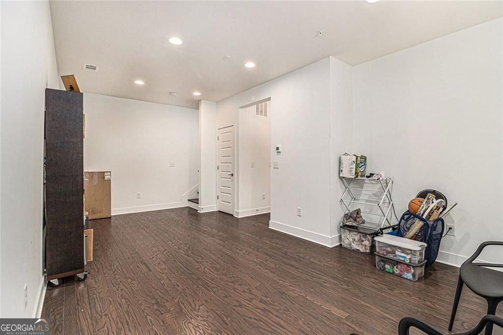 886 Stone Crest Road Atlanta - 9