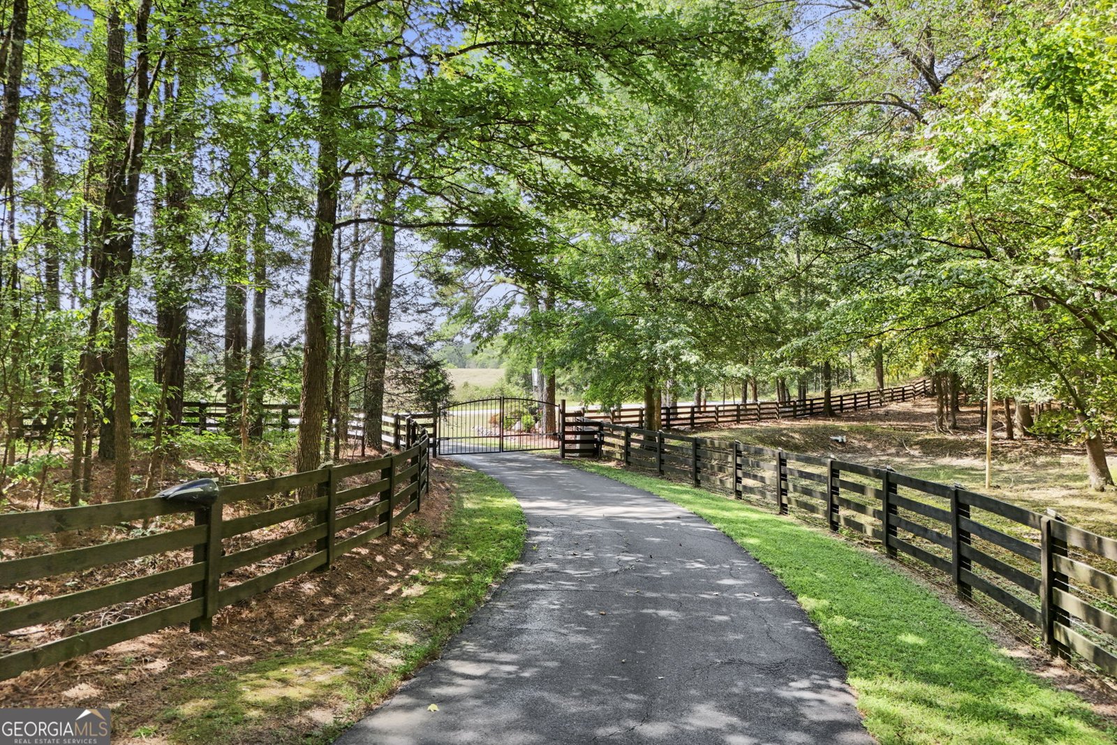 6365 Highway 2 Dalton - 5