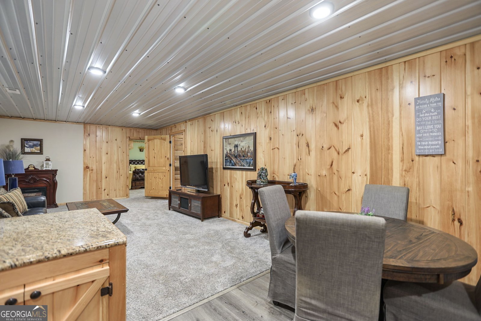 6365 Highway 2 Dalton - 65