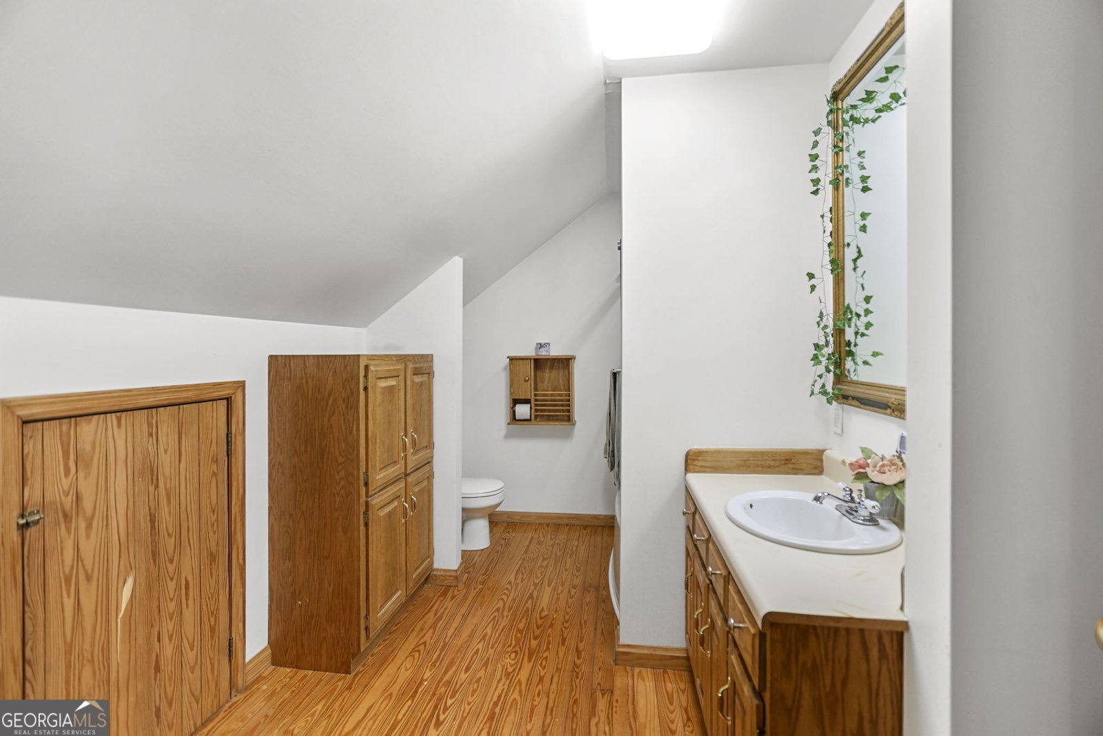 6365 Highway 2 Dalton - 84