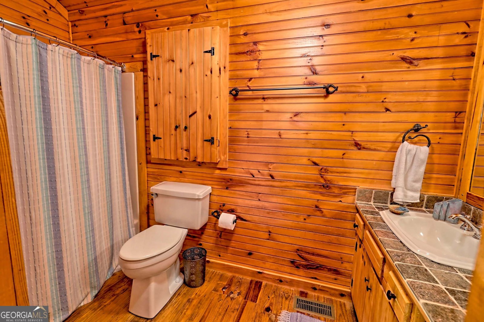 3019 Moccasin Creek Road Clarkesville - 54
