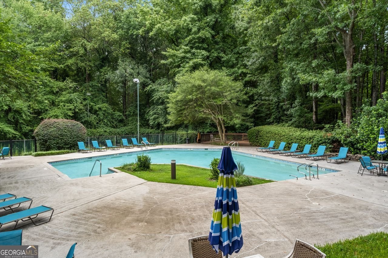1004 Dunbar Drive Atlanta - 15
