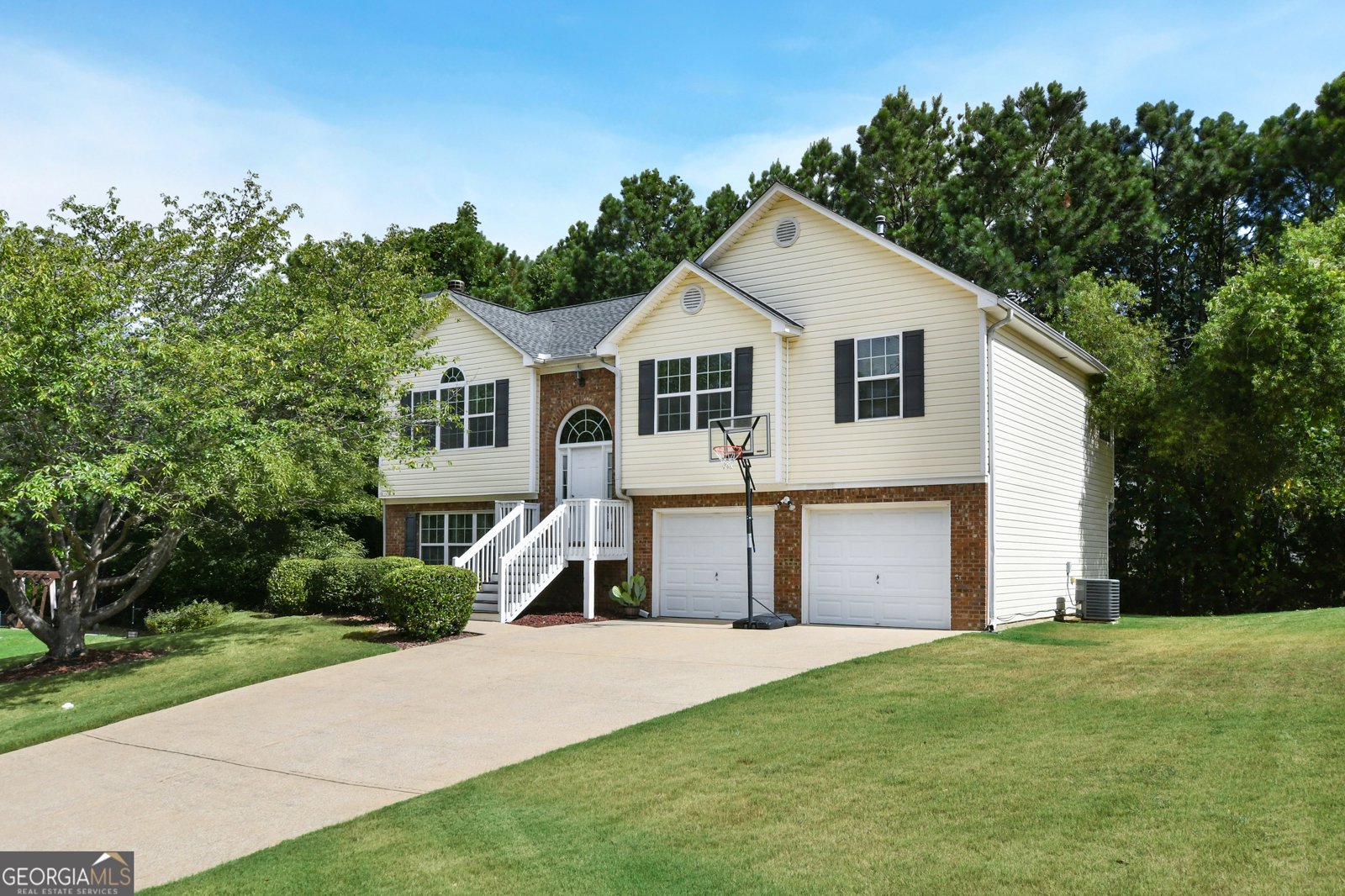 851 Walkingstick Drive Douglasville - 2