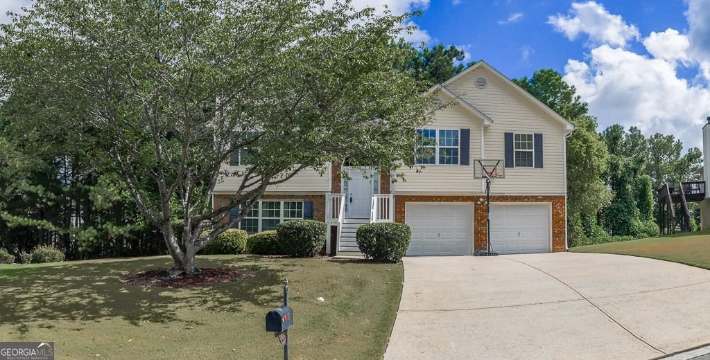 851 Walkingstick Drive Douglasville - 25