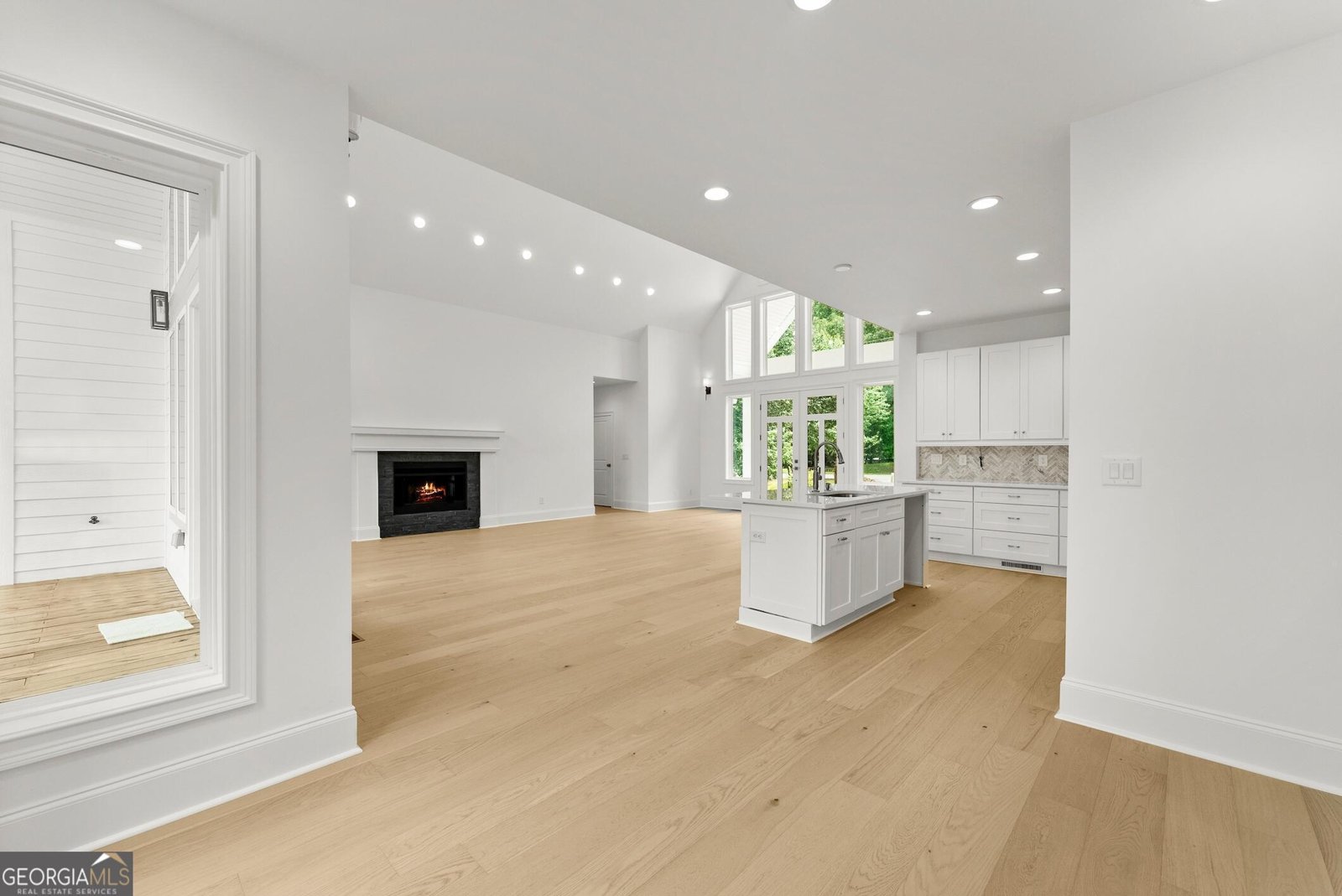 2123 Goat Neck Road Cleveland - 19
