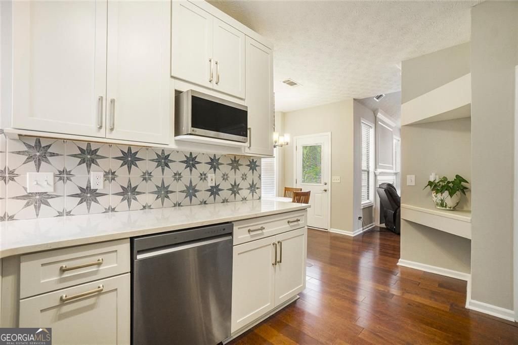 304 Highland Court Woodstock - 7