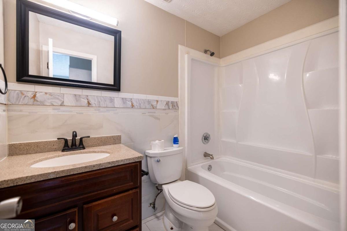 728 Simon Way Lawrenceville - 19